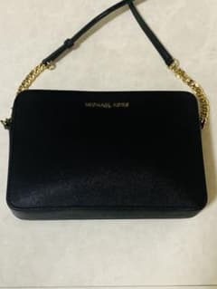 MICHAEL KORS ショルダーバッグ　黒のサムネイル