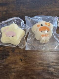 キキララ2点セット　どんどん　coco スクイーズのサムネイル