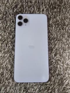 iPhone 11 Pro Max シルバー 256 GB SIMフリーのサムネイル