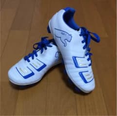 プーマ サッカーシューズのサムネイル