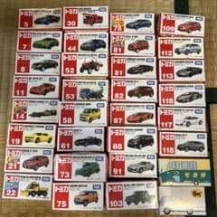 トミカ ミニカー コレクション30台とヤマト運輸非売品ミニカー2点 トミカ ミニカー コレクション30台とヤマト運輸非売品ミニカー2点