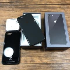 PJ様購入専用商品　iPhone8のサムネイル