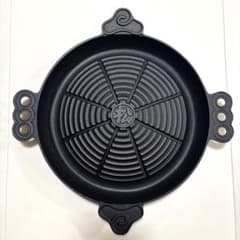 【新品未使用】松尾ジンギスカン鍋 南部鉄器 鋳物のサムネイル