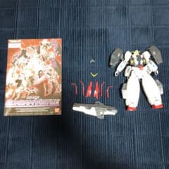 1/100 ガンダムヴァーチェ　組み立て品のサムネイル