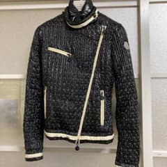 MONCLER ショートダウンのサムネイル