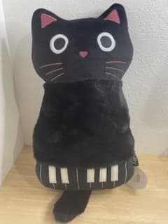 新品タグ付き TAMA 黒猫 ピアノ クッション もちもち ふわふわ 猫のサムネイル