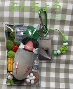 ガチャ詰めポーチ・キーホルダー　文鳥の日常のサムネイル