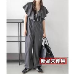 ⭐️新品未使用⭐️AMELY フロントジップオールインワンMサイズ タグ付きのサムネイル