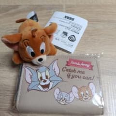 トムとジェリー カードケース ベージュ【オマケ】寝そべりマスコット