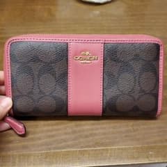 COACH 長財布のサムネイル