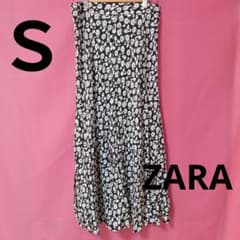 ZARA　ザラ　レディース　スカート　ミモレ丈　モノトーン　花柄のサムネイル
