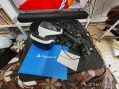 playstation VR CUH-ZVR1　カメラ同梱版のサムネイル