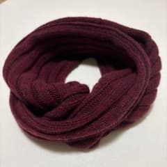 【UNIQLO】スヌード ボルドー系のサムネイル