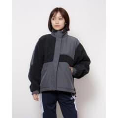 adidas ボアジャケット グレー・ブラック　新品　値下げしました！のサムネイル