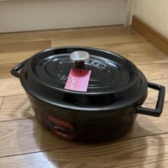 新品！LAVA オーバルキャセロール 25cm Shiny Black - メルカリ