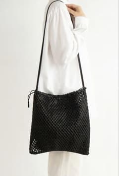irose イロセ【美品】レザー NET SHOULDER BAG L ブラック - メルカリ