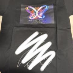 澤本夏輝 サイン入り Tシャツ - メルカリ