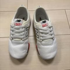 New Balance 247 キッズスニーカー ホワイト　19cmのサムネイル