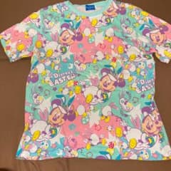 ディズニー イースター 総柄 Tシャツのサムネイル