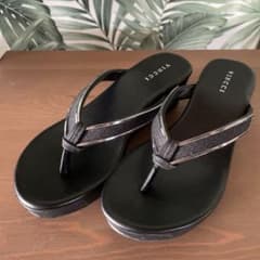 VINCCI ウェッジソール ラメサンダルのサムネイル
