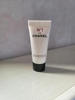 CHANEL N°1 de CHANEL 美容液/サンプルのサムネイル