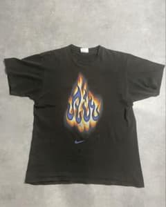 Nike Air Bakin ヴィンテージ　tシャツのサムネイル