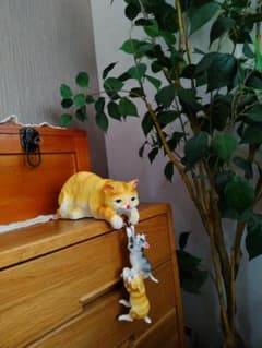 【新品】猫の親子 3点セット　子猫　置物　オブジェ　ネコのサムネイル