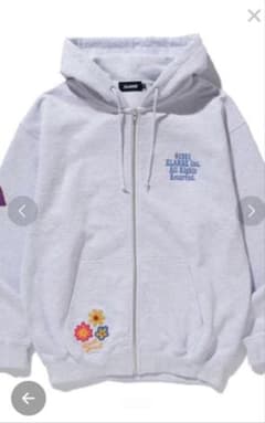 XLARGE DAISY ZIP HOODED SWEATのサムネイル