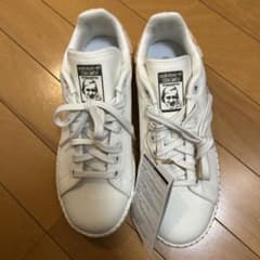 adidas STAN SMITH スニーカーのサムネイル