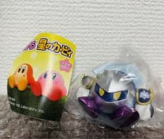 座る星のカービィ メタナイト フィギュアのサムネイル