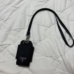 PRADA プラダ スマホ ネックストラップ ケース 三角ロゴ ブラックのサムネイル