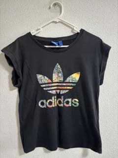 adidas アディダス トレフォイル 花柄 Tシャツのサムネイル