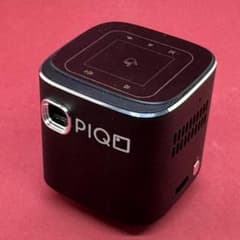 PIQOモバイルプロジェクター 240インチ200ルーメン PIQOモバイルプロジェクター 240インチ200ルーメン - メルカリ