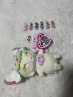 キミとアイドルプリキュア おめめぱちぱちプリルン 変身アイドルハートブローチのサムネイル