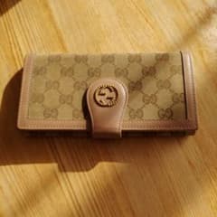 GUCCI長財布のサムネイル