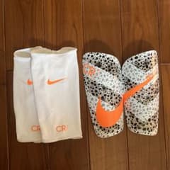 Nike CR7 レガースのサムネイル