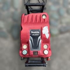 i*u様 【ジャンク品】エアーコンプレッサー　Makita AC401Xのサムネイル
