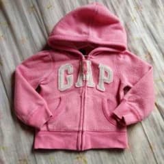 ピンクGAPパーカー♡90㌢のサムネイル