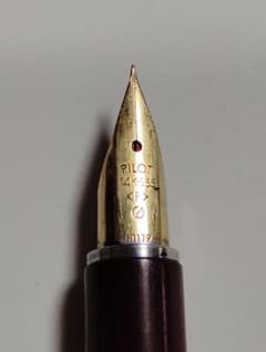 PILOT 万年筆 14K 585 カートリッジ式 ヴィンテージ ジャンク扱い PILOT 万年筆 14K 585 カートリッジ式 ヴィンテージ ジャンク扱い