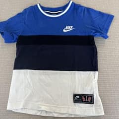 NIKE トップスのサムネイル