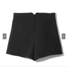 ショートパンツのサムネイル