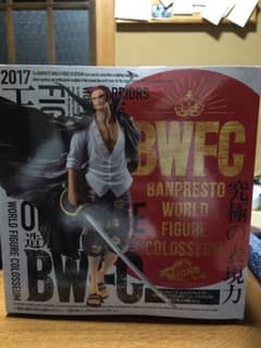 シャンクス フィギュアのサムネイル
