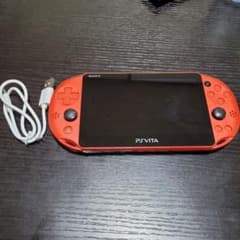 PS Vita 本体 レッド USBケーブル付属のサムネイル