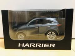 1/27値下げ！トヨタ HARRIERミニカー 非売品 TOYOTAのサムネイル