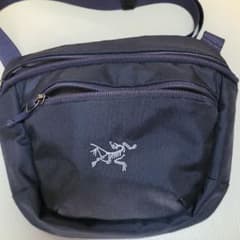 ARC’TERYX　マカ2　ショルダーバッグのサムネイル