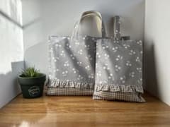 グレーのチェリー柄手提げバッグ2点セット　レッスンバッグ　入園セット