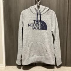 THE NORTH FACE グレー パーカー Mサイズのサムネイル