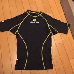 スキンズ 格安 5500→5000→4500→4000のサムネイル