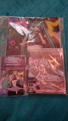 PS3版　初音ミクProject DIVA F 初回限定盤のサムネイル