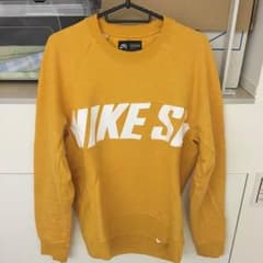 【値下げ】Nike SB スウェット イエローのサムネイル